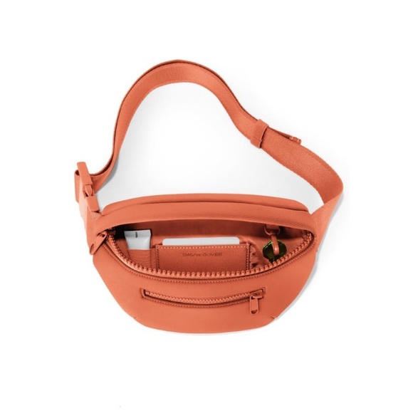 Dagne Dover Ace water resistant neoprene Fanny pack belt bag. - Picture 2 of 8